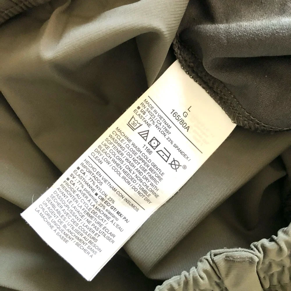 NWOT Old Navy Men's Wide-Leg in Olive